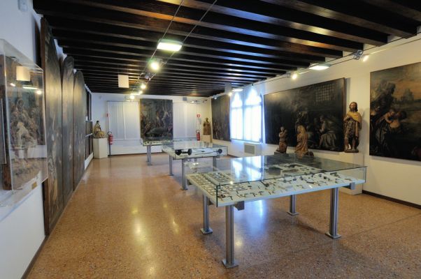 Exhibition Hall, overview – Medieval and Modern Section, Torcello Museum, Venice